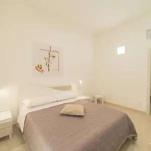 https://bb-mandorlo-bianco.sicilyhotelsitaly.net